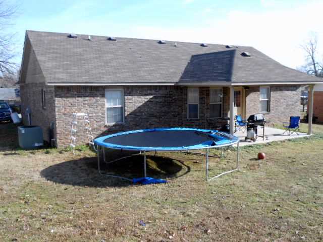 823 Berry St, Greenwood, AR 72936