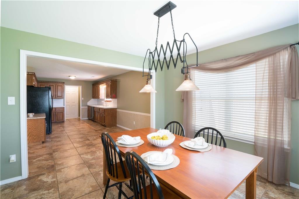 2210 DillonTER, Greenwood, AR 72936