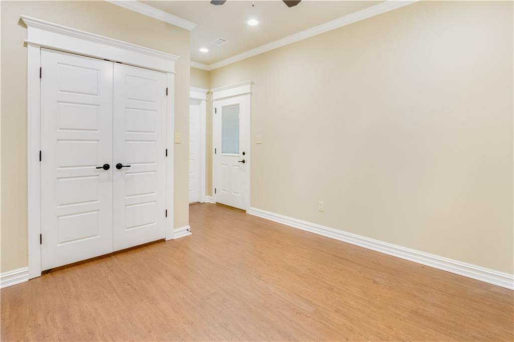 317W 9ST, Mulberry, AR 72947