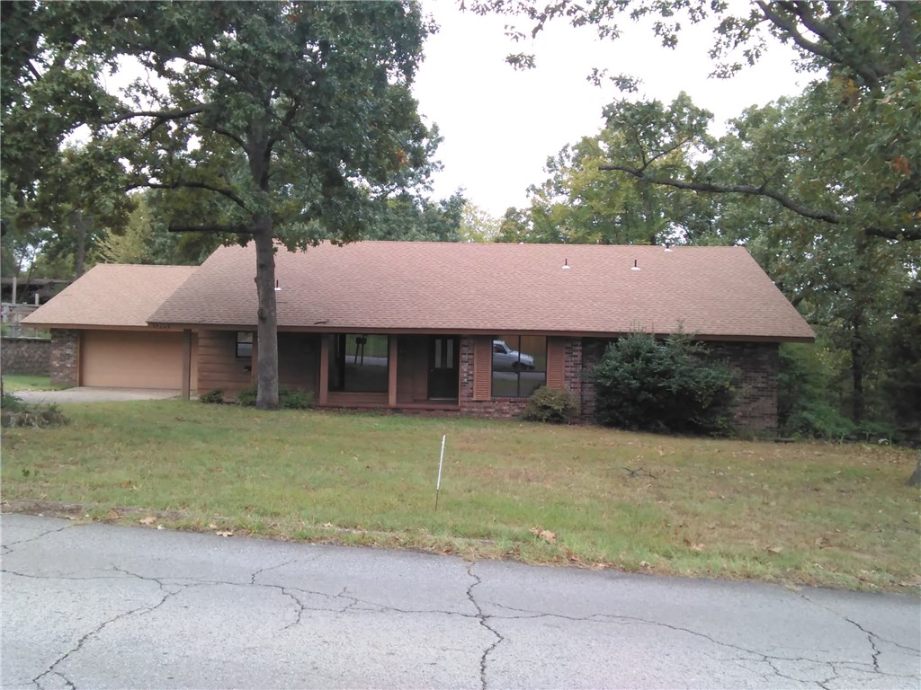 1305 North HillsBLVD, Van Buren, AR 72956