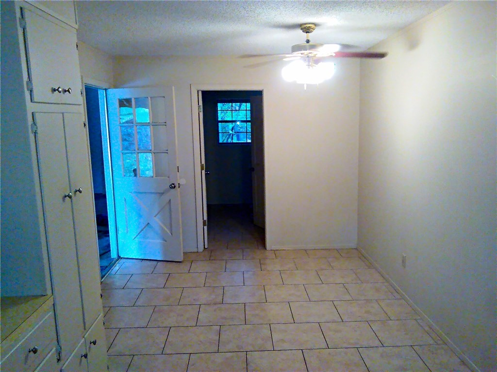 1305 North HillsBLVD, Van Buren, AR 72956
