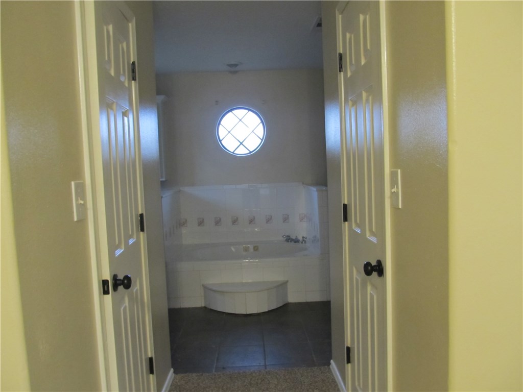 310 Cedar CreekDR, Van Buren, AR 72956
