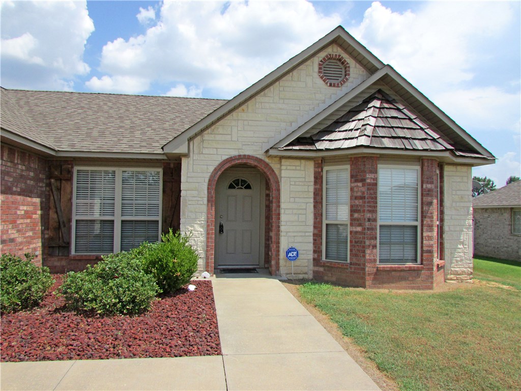 1932 KaleiLN, Van Buren, AR 72956