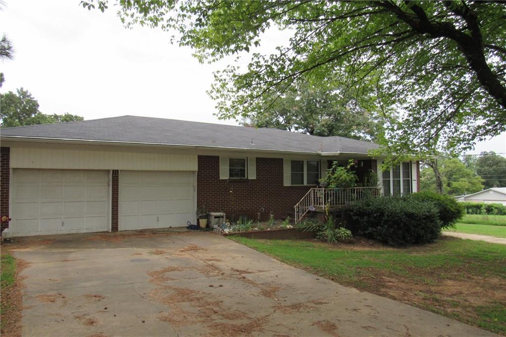 22 Dark HollowLN, Van Buren, AR 72956