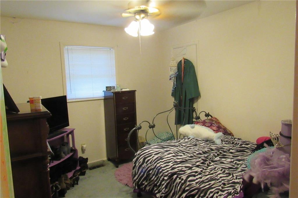 22 Dark HollowLN, Van Buren, AR 72956