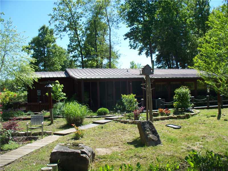 19432 Jones Creek Rd, Waldron, AR 72958