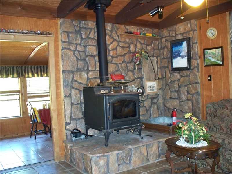 19432 Jones Creek Rd, Waldron, AR 72958