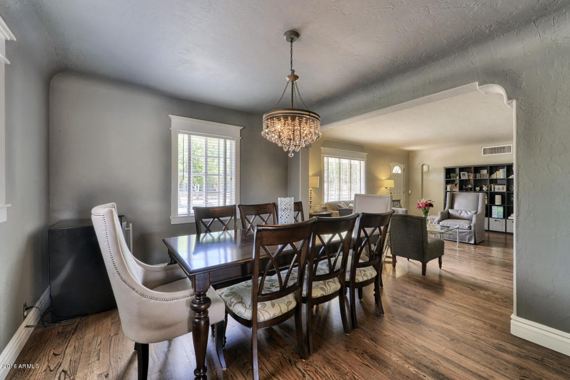 326 W CAMBRIDGE Avenue, Phoenix, AZ 85003
