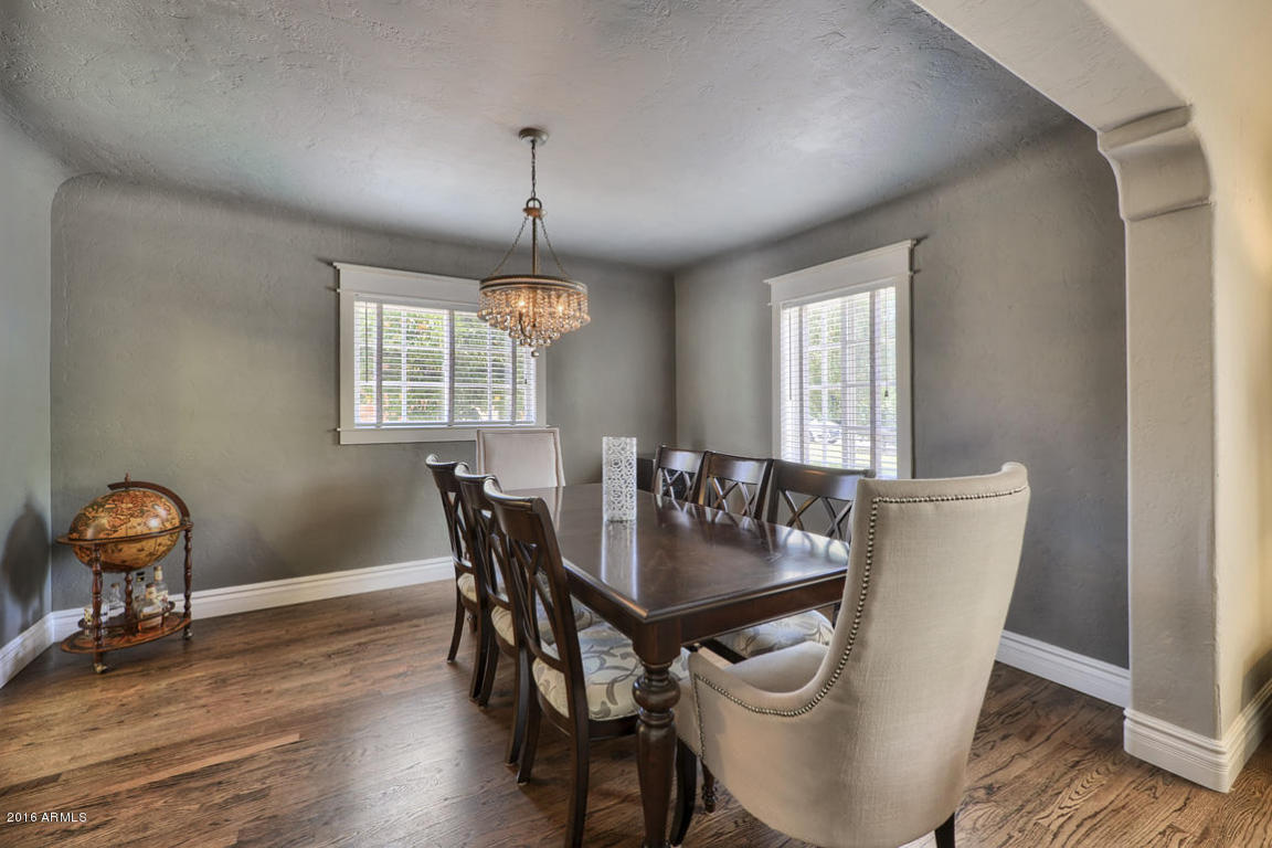 326 W CAMBRIDGE Avenue, Phoenix, AZ 85003