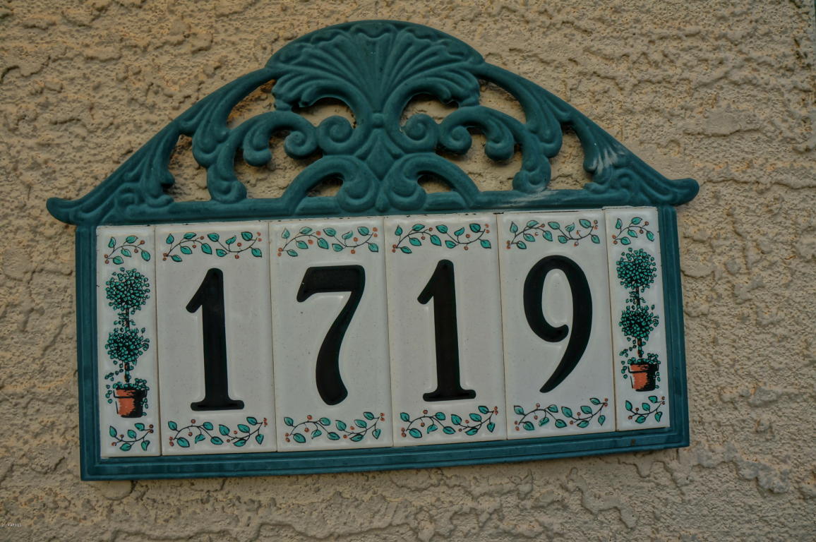 1719 S 4TH Street, Phoenix, AZ 85004