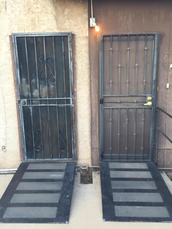 915 S 7TH Avenue, Phoenix, AZ 85007
