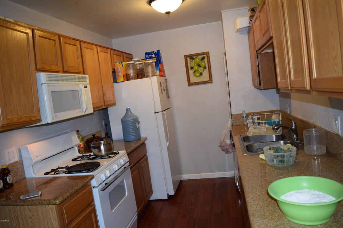4142 E MORELAND Street, Phoenix, AZ 85008