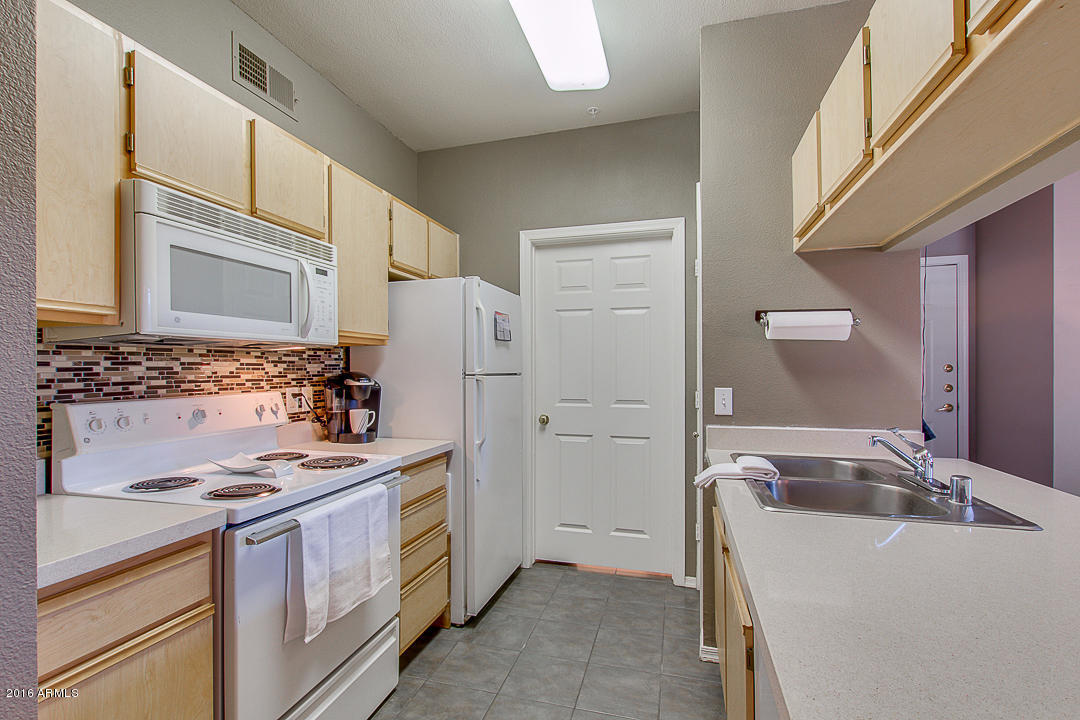 5345 E VAN BUREN Street, Phoenix, AZ 85008