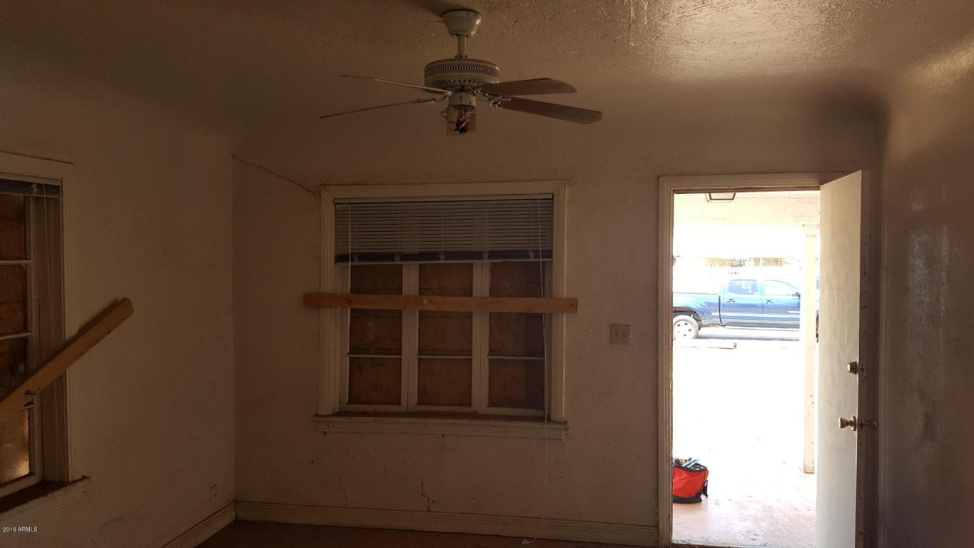 1105 N 26TH Street, Phoenix, AZ 85008