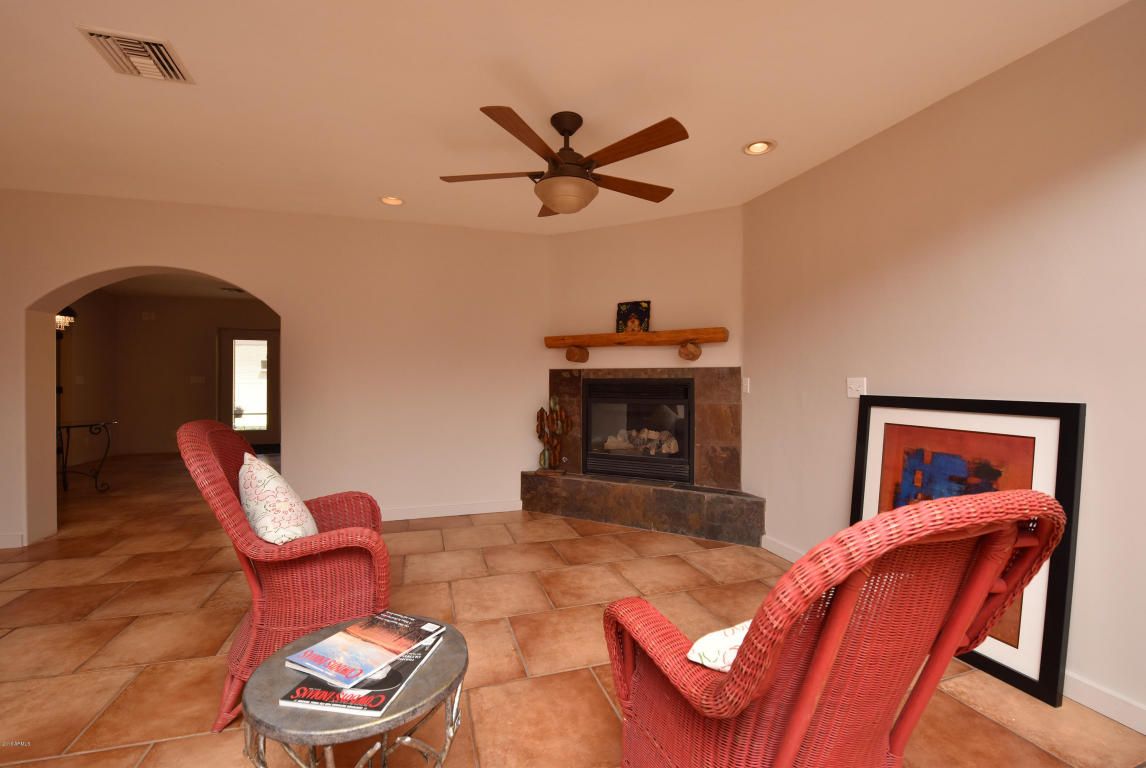 4036 E OAK Street, Phoenix, AZ 85008