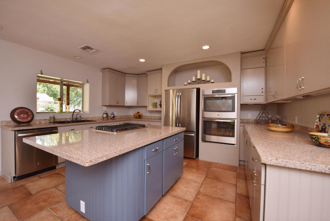 4036 E OAK Street, Phoenix, AZ 85008