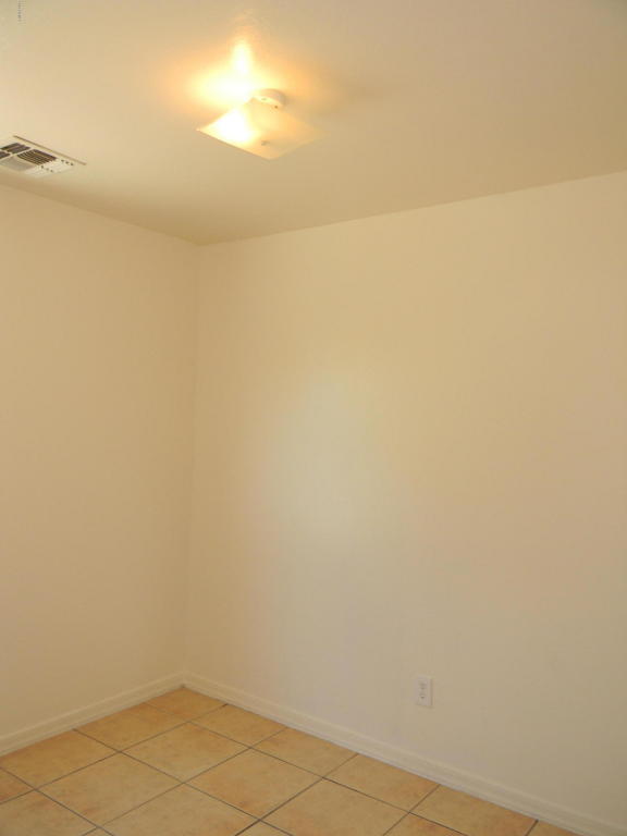 2840 W MADISON Street, Phoenix, AZ 85009