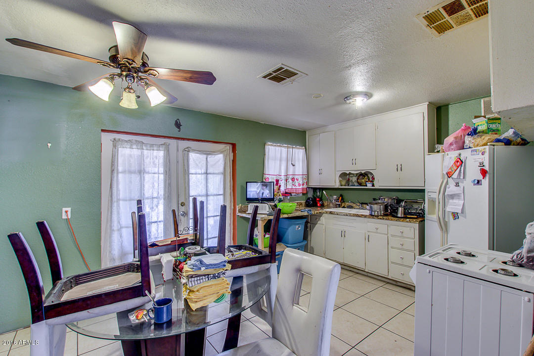 3015 W ROOSEVELT Street, Phoenix, AZ 85009