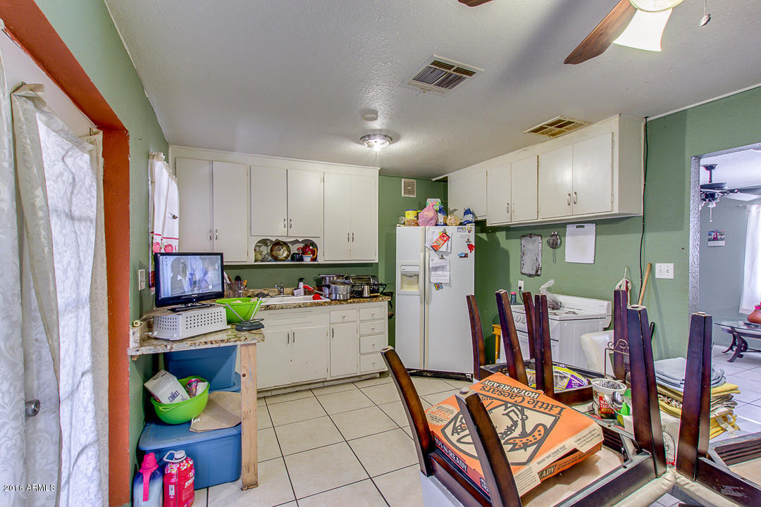3015 W ROOSEVELT Street, Phoenix, AZ 85009
