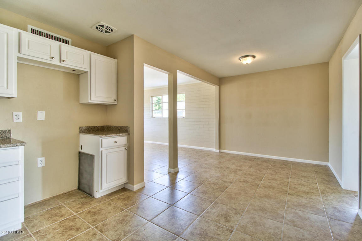 2319 N 40TH Drive, Phoenix, AZ 85009