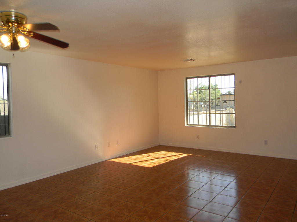 3934 W SHERMAN Street, Phoenix, AZ 85009