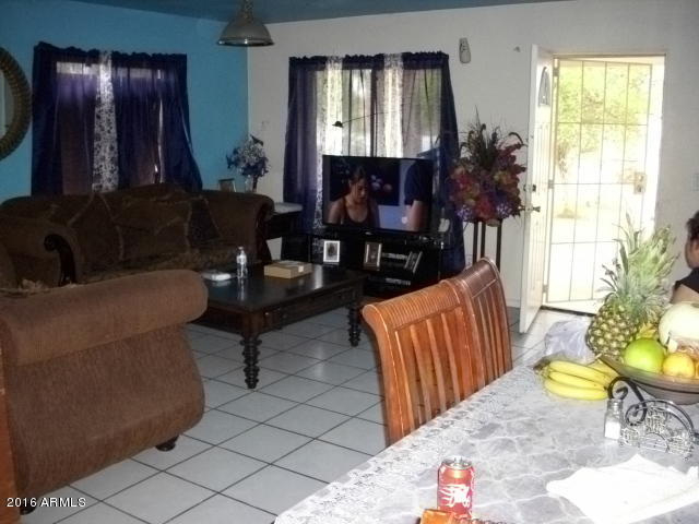2925 W CYPRESS Street, Phoenix, AZ 85009