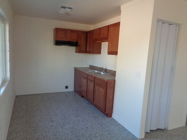 3211 W Jefferson StPhoenix, AZ, 85009Maricopa County