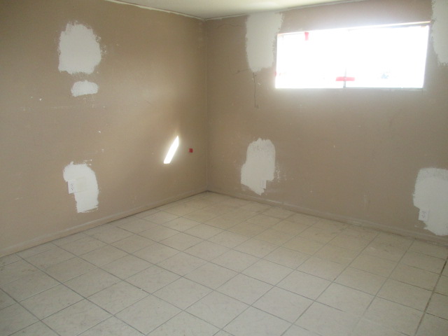 3917 W Grant StPhoenix, AZ, 85009Maricopa County