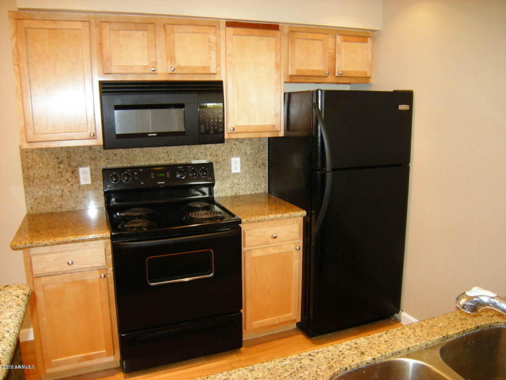 4410 N LONGVIEW Avenue, Phoenix, AZ 85014