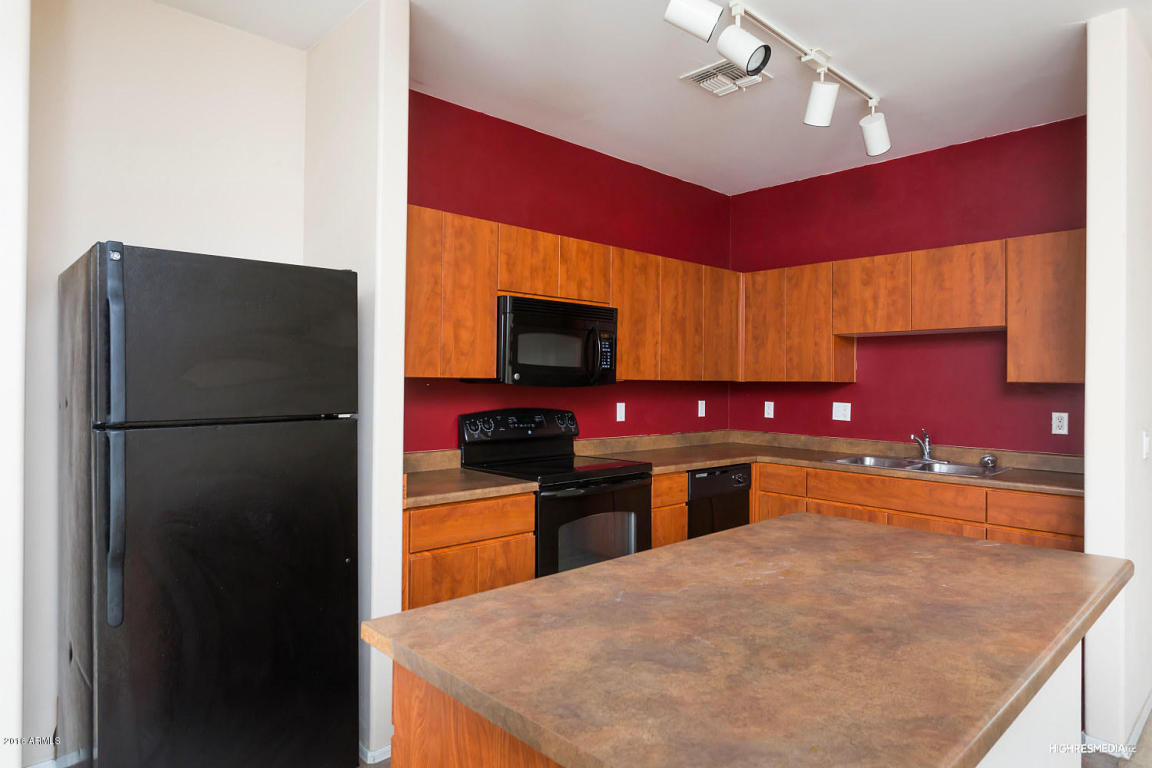 2450 W Glenrosa Avenue, Phoenix, AZ 85015