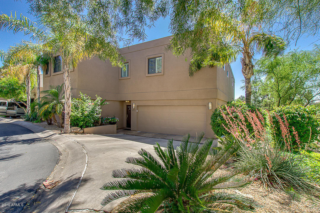 3053 E CLAREMONT Avenue, Phoenix, AZ 85016