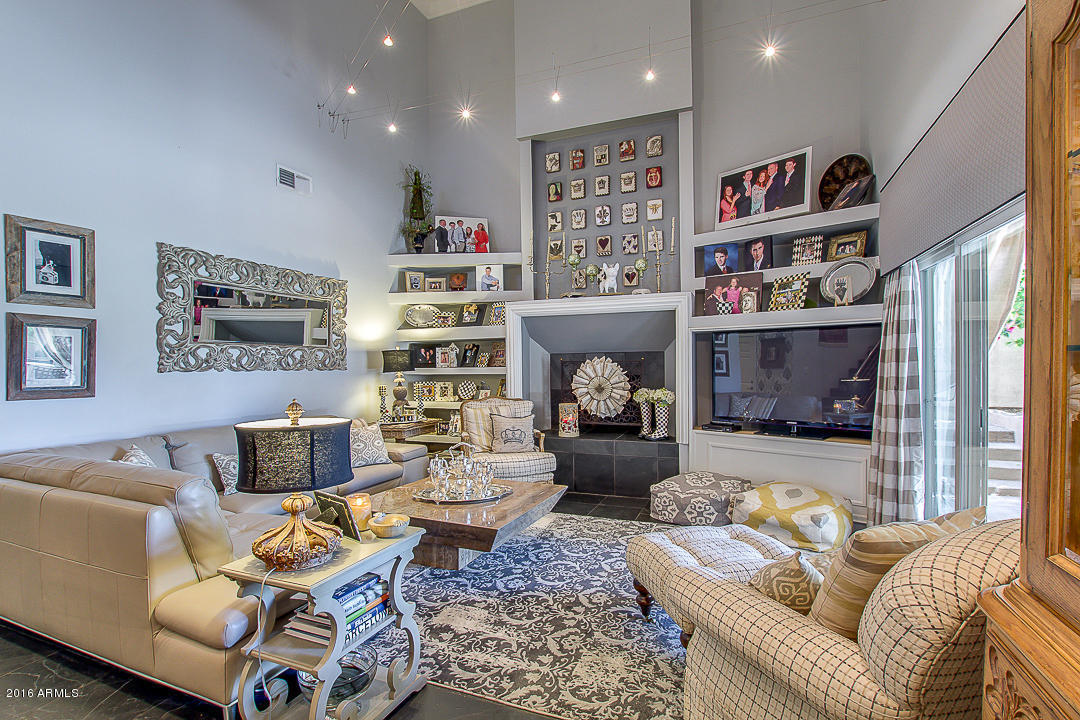 3053 E CLAREMONT Avenue, Phoenix, AZ 85016