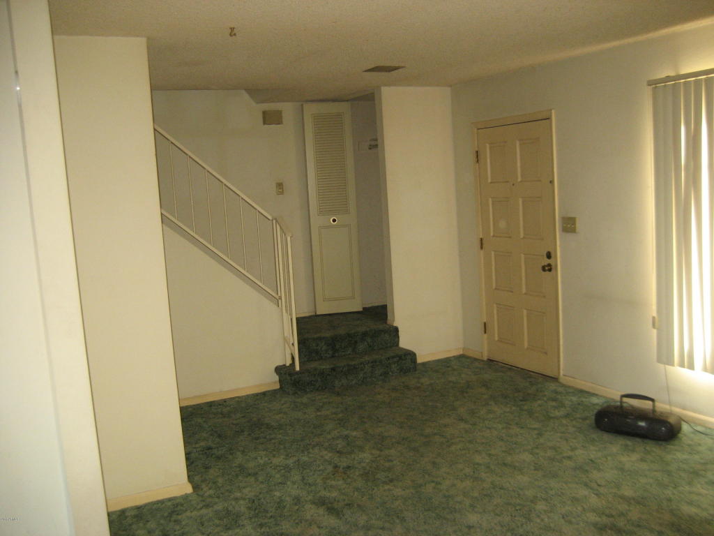 2605 W WOLF Street, Phoenix, AZ 85017