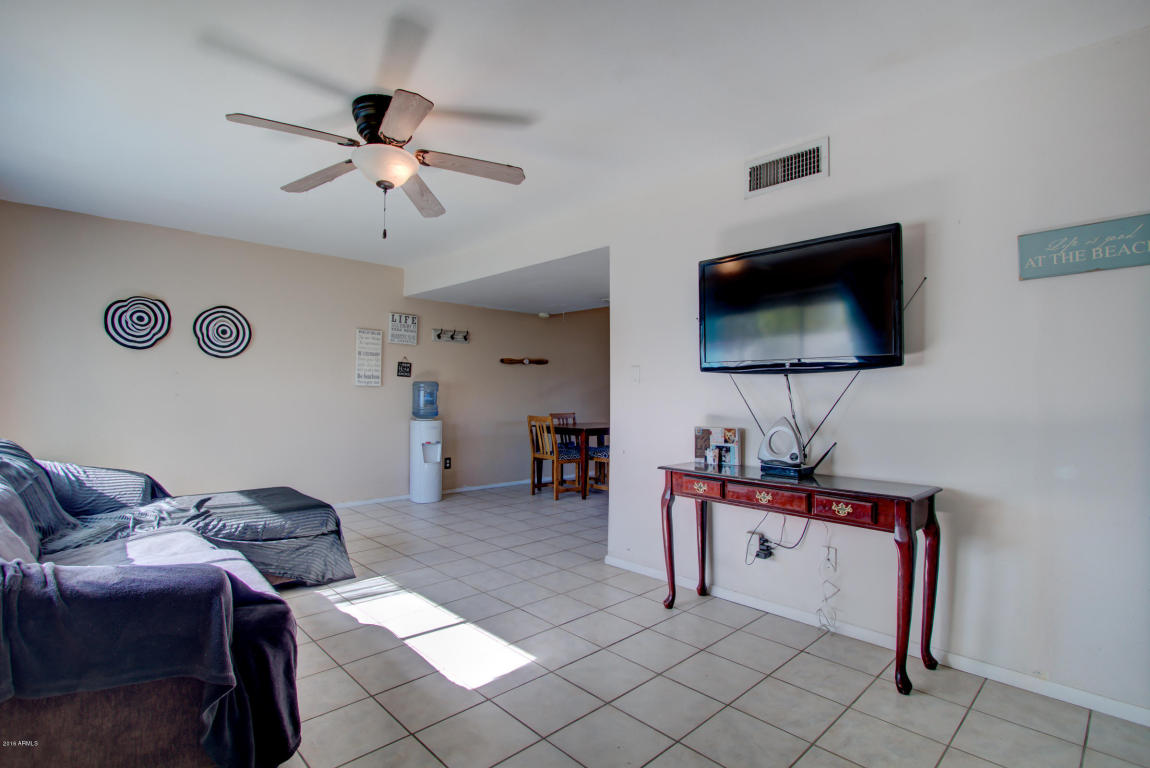 2609 W HIGHLAND Avenue, Phoenix, AZ 85017