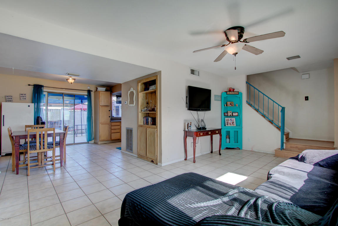 2609 W HIGHLAND Avenue, Phoenix, AZ 85017