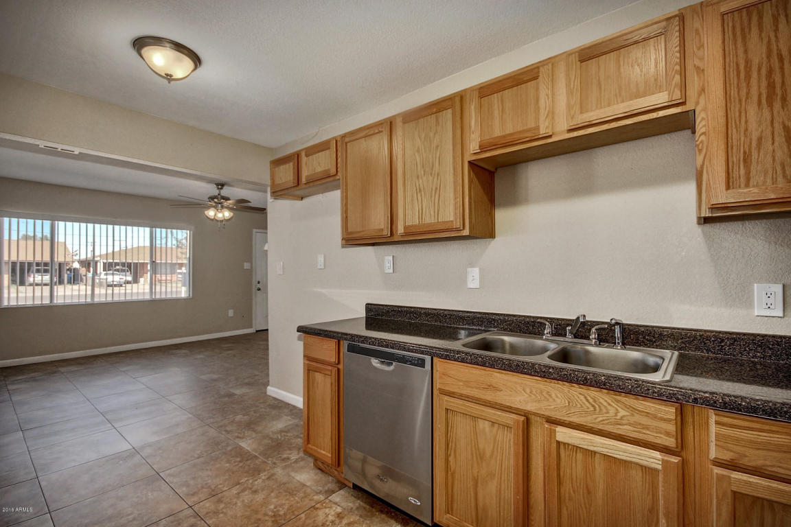 2541 W Montebello Avenue, Phoenix, AZ 85017