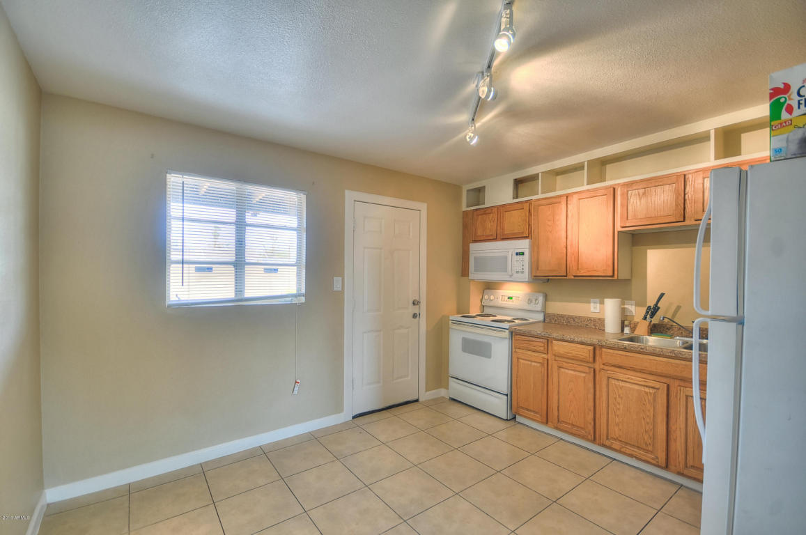 3006 W MONTECITO Avenue, Phoenix, AZ 85017