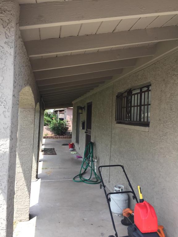 2930 W TURNEY Avenue, Phoenix, AZ 85017