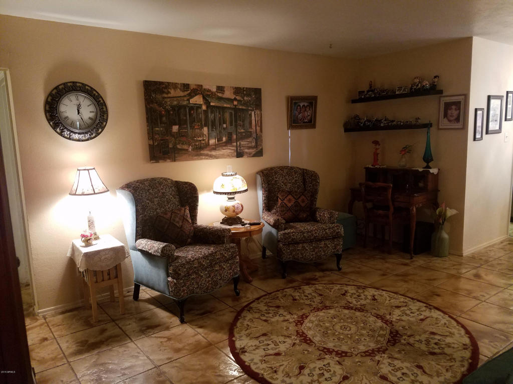 3327 W Sells Drive, Phoenix, AZ 85017