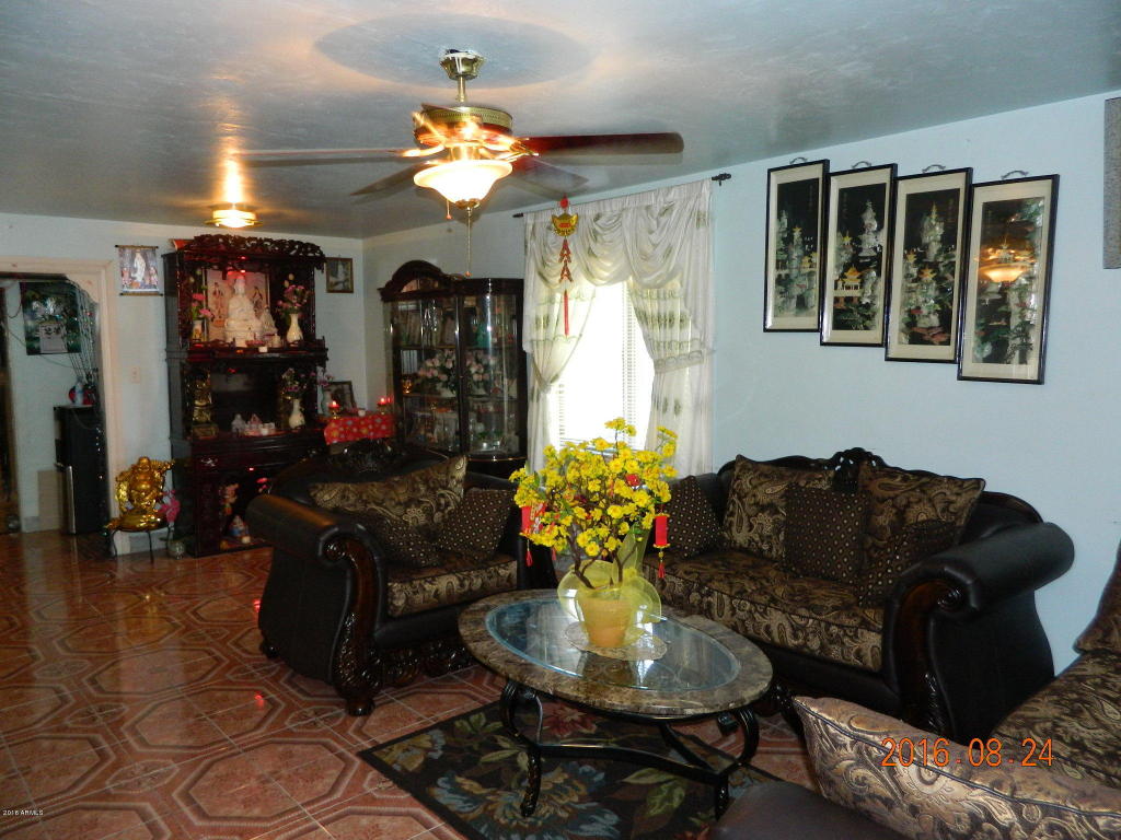3009 W SOLANO Drive N, Phoenix, AZ 85017