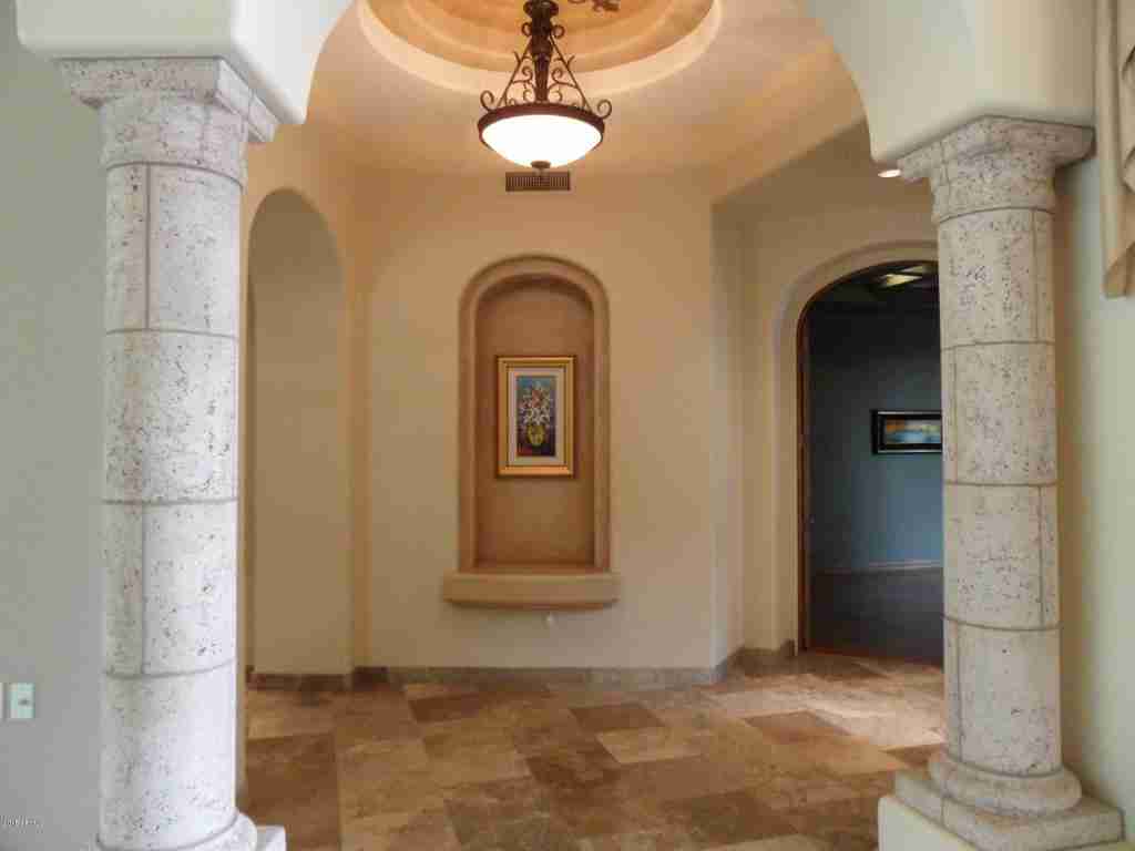 5112 E ROCKRIDGE Road, Phoenix, AZ 85018