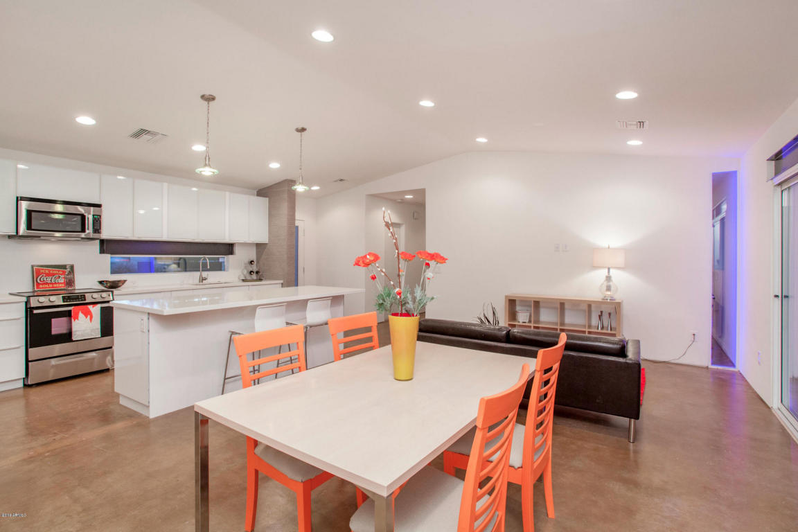 5316 E THOMAS Road, Phoenix, AZ 85018