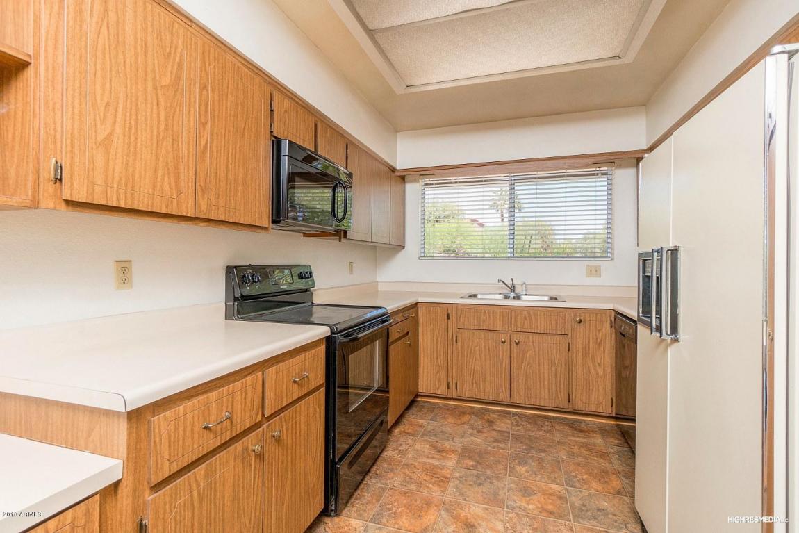 4623 E EARLL Drive, Phoenix, AZ 85018