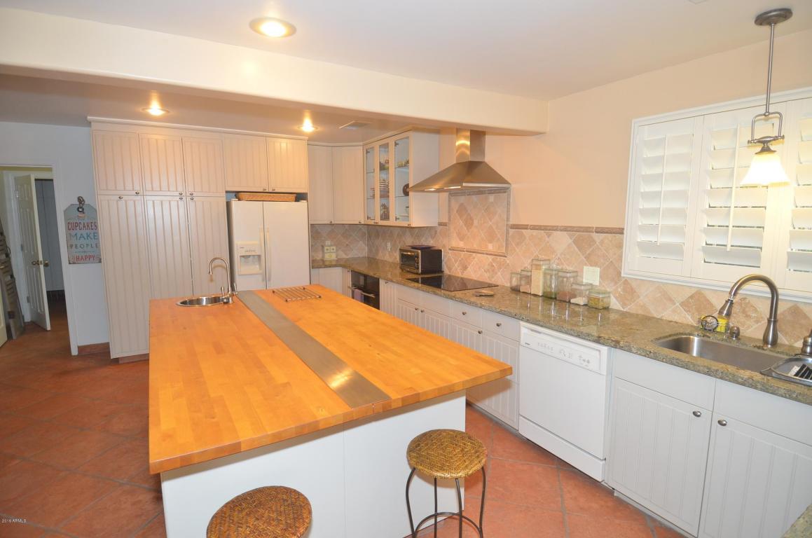 2939 N 47TH Place, Phoenix, AZ 85018