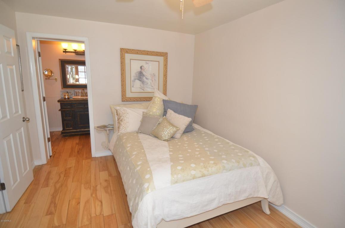 2939 N 47TH Place, Phoenix, AZ 85018