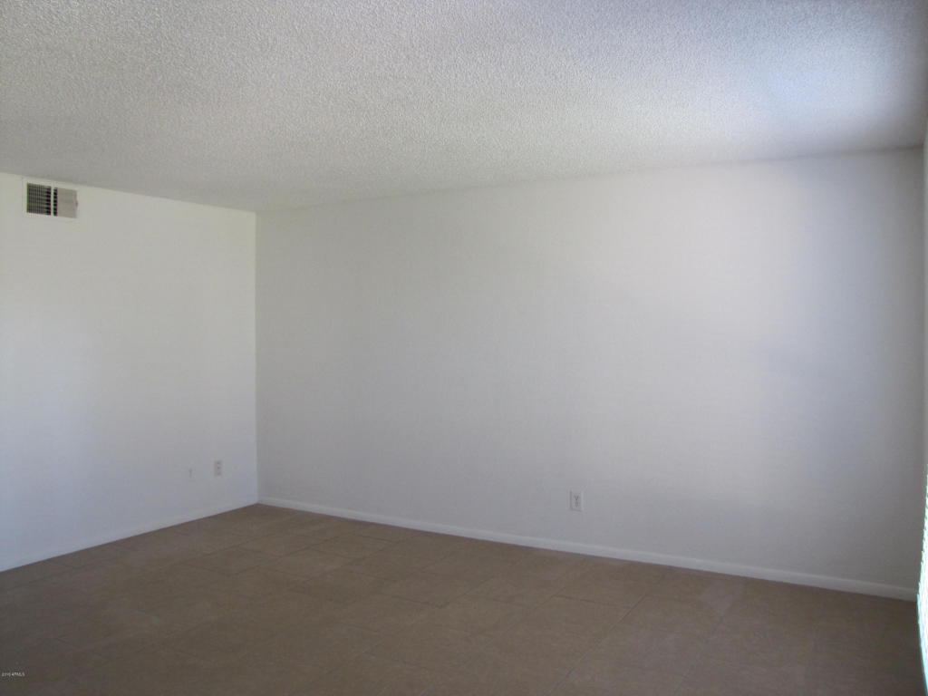 4615 N 39TH Avenue, Phoenix, AZ 85019