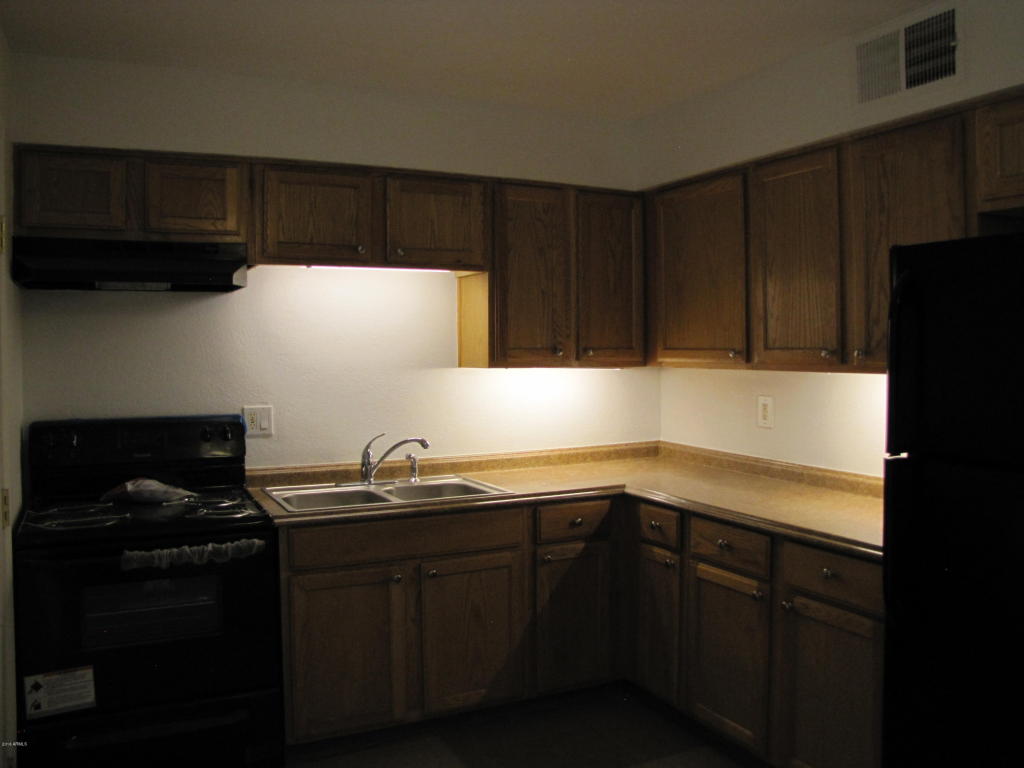 4615 N 39TH Avenue, Phoenix, AZ 85019