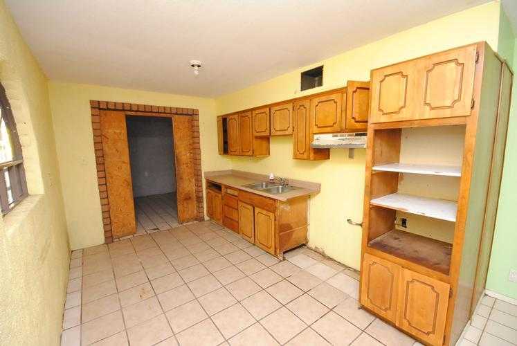 3806 W THOMAS Road, Phoenix, AZ 85019