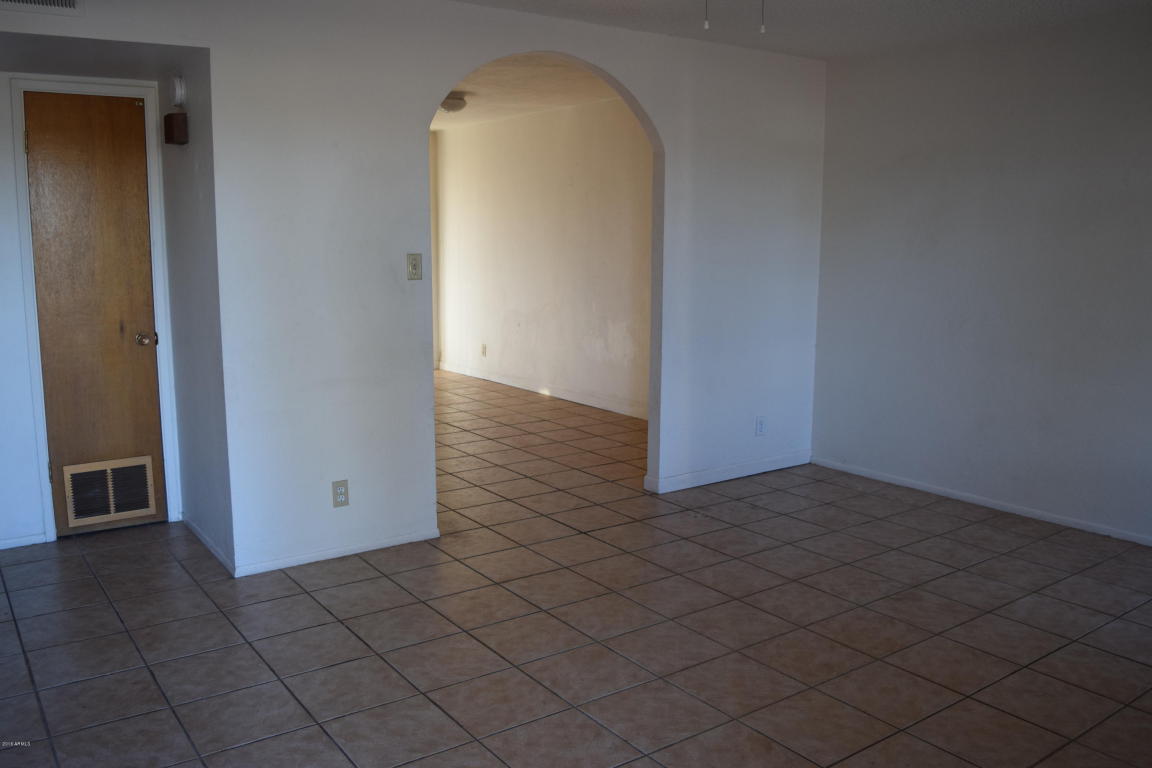 4237 W MARYLAND Avenue, Phoenix, AZ 85019