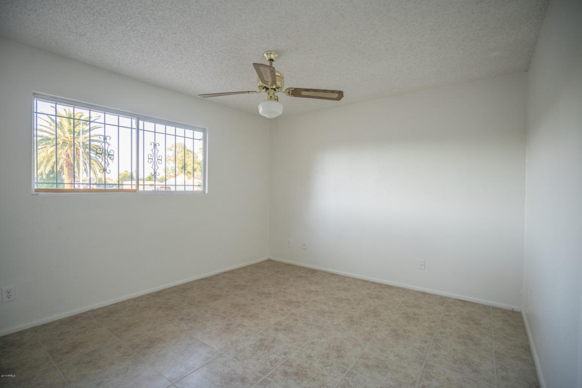 4133 W MEDLOCK Drive, Phoenix, AZ 85019